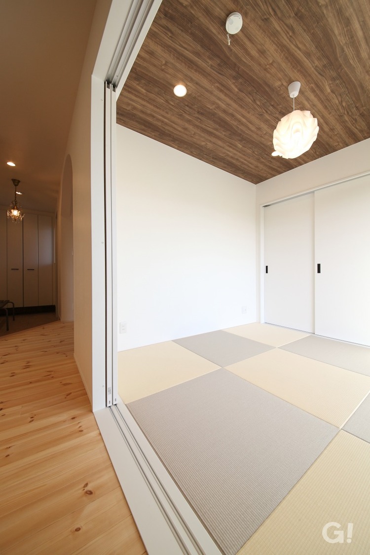 優しい色の琉球畳を使った和室