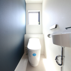 モノクロトイレ