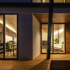 シュウハウスモデルハウス｜カーテン要らずの開放感のあるリビング