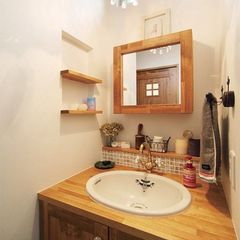 お気に入りを詰め込んだ造作洗面台