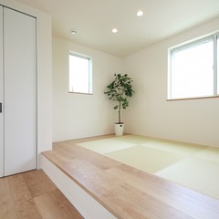 ナチュラルな小上り畳スペースで、ほっと一息