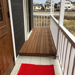 ウッドデッキ
