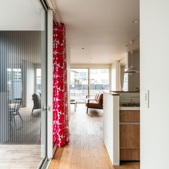 規格住宅　TRETTIO トレッティオ　北欧好きな住宅　北欧好き　マリメッコカーテンが明るくてテンションがあがります　(株)櫻井建設