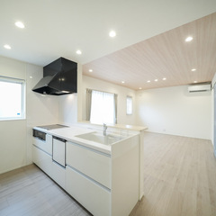 収納たっぷりで使いやすいキッチンに