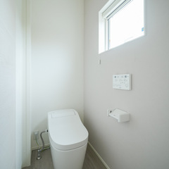 穏やかで落ち着きのあるトイレ空間