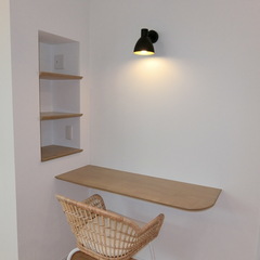 ニッチでスッキリ整理整頓OK！集中して仕事ができるシンプルモダンなワークスペース