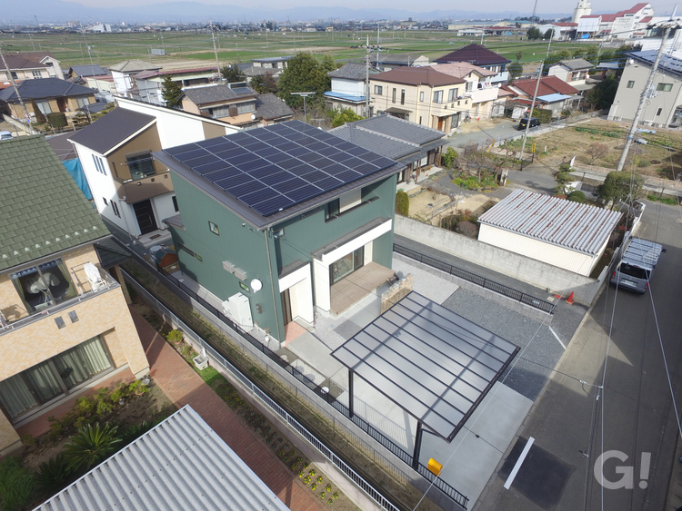 遠くからも目立つスタイリッシュな外観