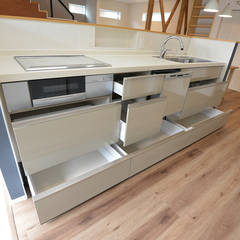 シンプルなキッチンは群馬県伊勢崎市のリッケンハウジング(RIKKEN HOUSING)まで！