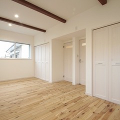 優しい色合いでコーディネートした住まい