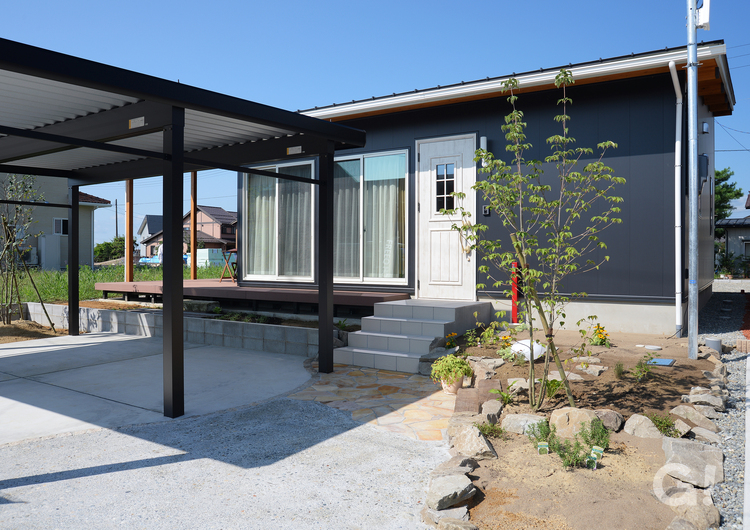 自然素材・エコハウス　20坪　2LDK+ウッドデッキのある平屋の家が長岡に完成しました。