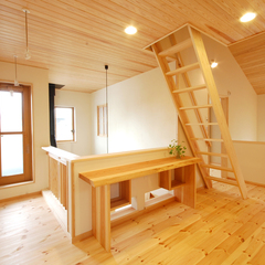 「おうち時間」を過ごすのが楽しみになる2階ホール