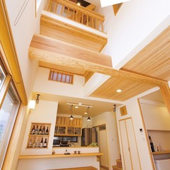 スキップフロアのある和モダン住宅