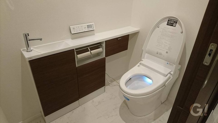 シンプルモダンなトイレは埼玉県三郷市の恩田工務店まで！