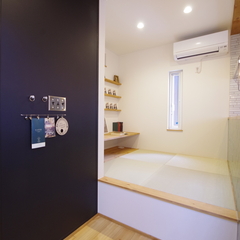 Stylish Modern Style　『スタイリッシュモダン』な畳スペースは栃木県宇都宮市の川堀工務店（K-LIVING）まで！