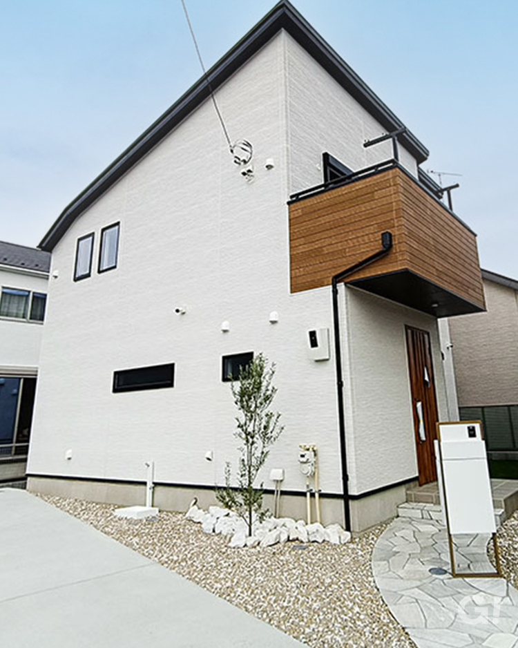 動線で魅せる外構設計