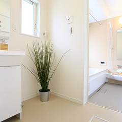 シンプルな洗面所は神奈川県横浜市の横浜建物まで！