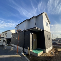 インダストリアルな外観の住宅は神奈川県横浜市の横浜建物まで！