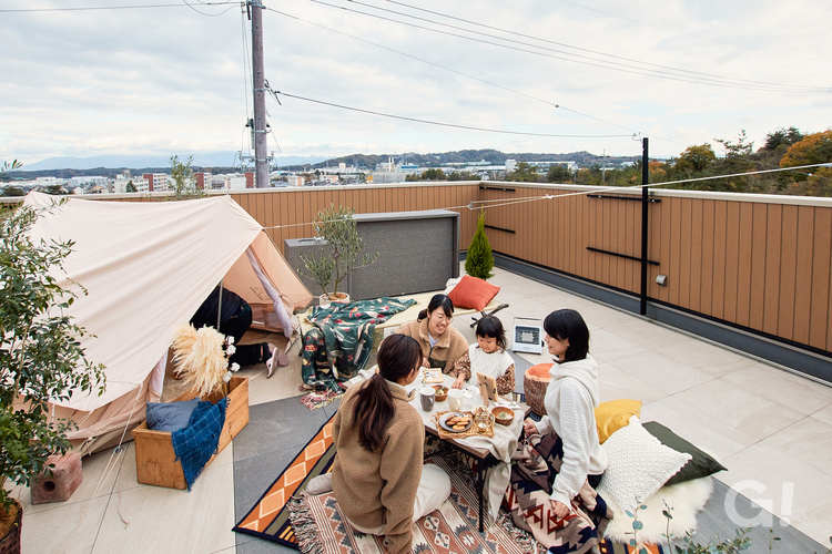屋上庭園で叶える女子キャンプ