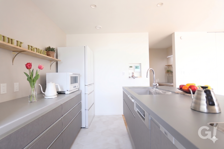 立地条件を活かしたビューポイントのある住まい　キッチン