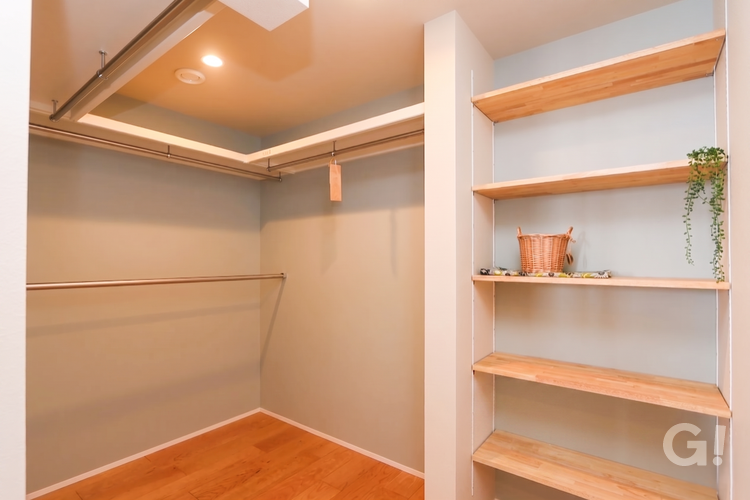 コの字型のファミリークローゼット(ウォークインクローゼット)