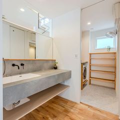 シンプルで洗練されたTRETTIO GRAD　洗面所