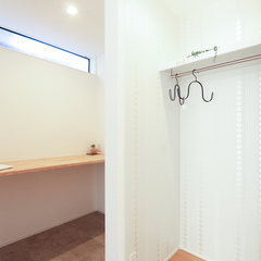 お庭とつながる家　家事スペース