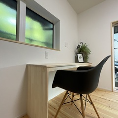 仕事も趣味もOK！自分時間を大切にできるシンプルモダンなワークスペース