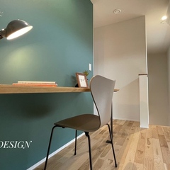 アウトドアな雰囲気に包まれたスタディコーナーがいい◎北欧スタイルの2階ホール