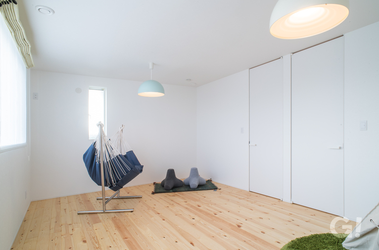 無垢フローリングのおしゃれな子供部屋。北欧デザイン規格住宅TRETTIO GRAD(トレッティオ グラード)
