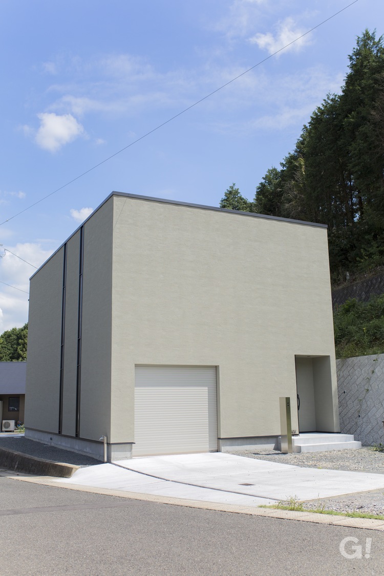 Theシンプルだからこそ遊び心満載がいい美しい規格住宅