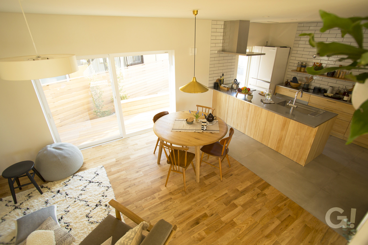 安心感ある空間！やさしい気持ちに包み込んでくれる美しい規格住宅のLDK