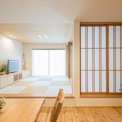 広々と開放的！！琉球畳が広がりも感じる美しい小上がり和室スペース