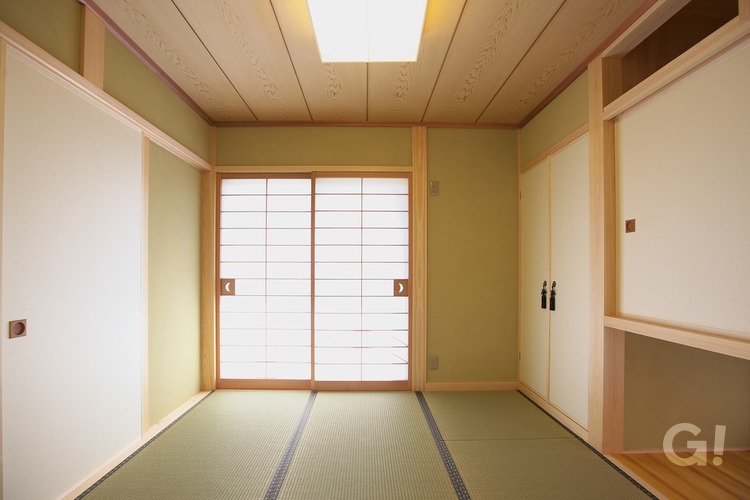 『自然素材に包まれ心ゆくまでリラックス！落ち着きのある美濃加茂市の和モダンな和室』の写真