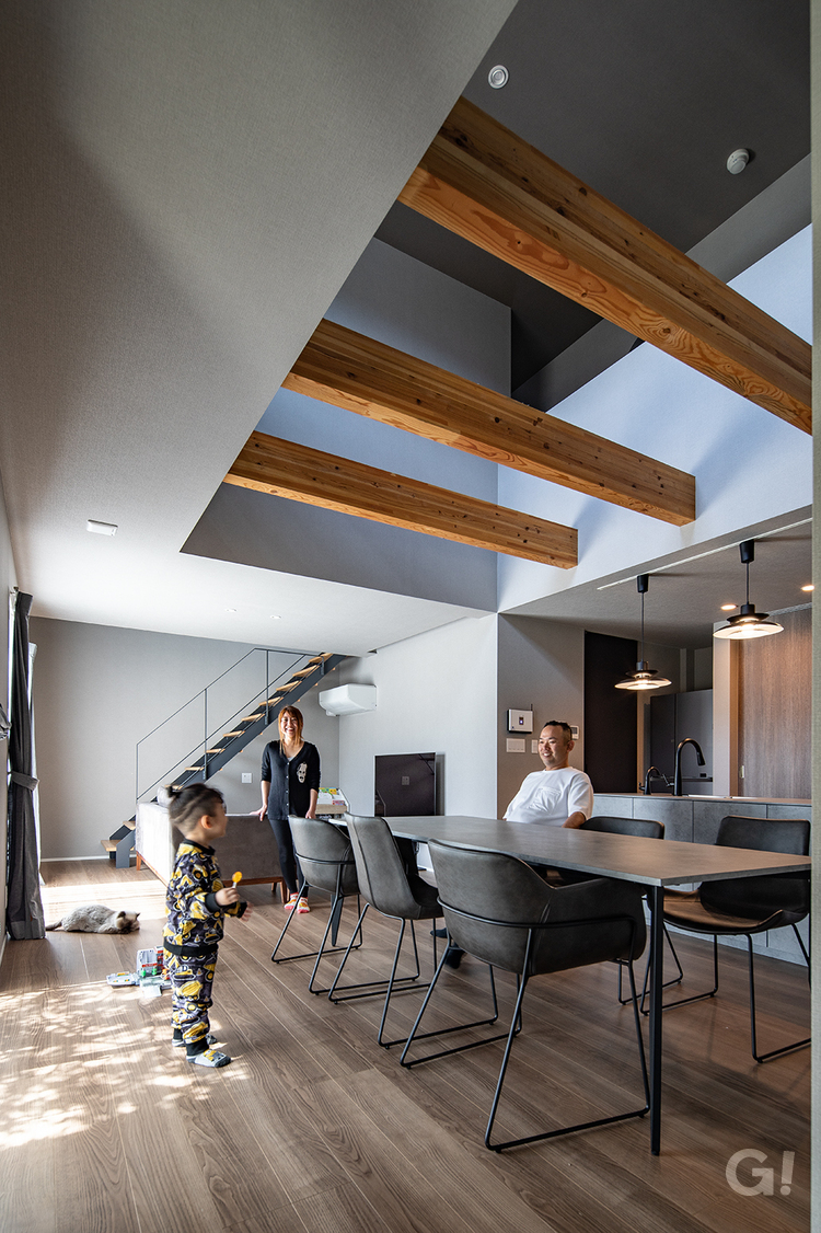 のびのび子育てを楽しもう！自然と笑顔にしてくれるデザイナーズ住宅のLDK