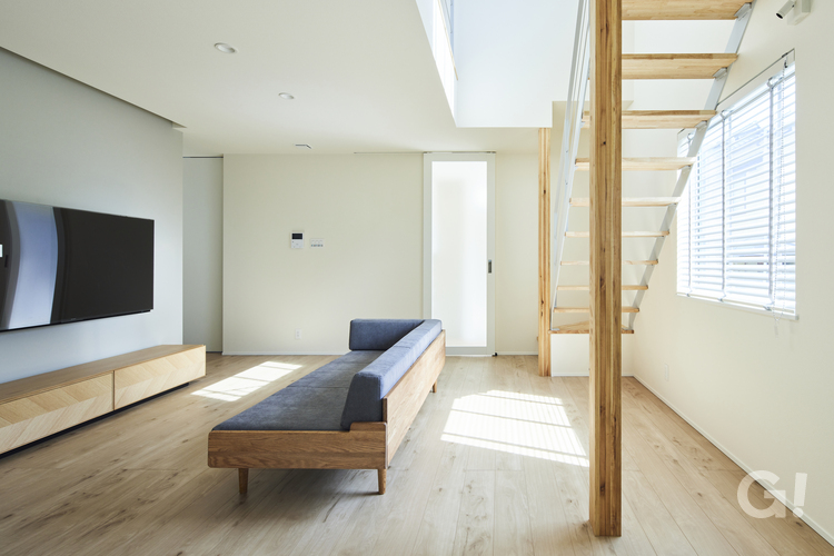 余白ある空間がゆとりを届けてくれるデザイナーズ住宅のリビング