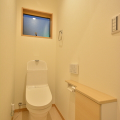 優しく心癒される北欧風トイレがあるパッシブデザインの家