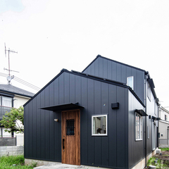 三角屋根のいえ