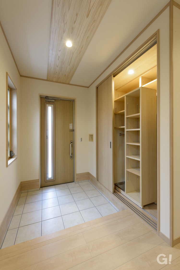 シンプルな玄関は埼玉県川越市の三幸住宅まで！
