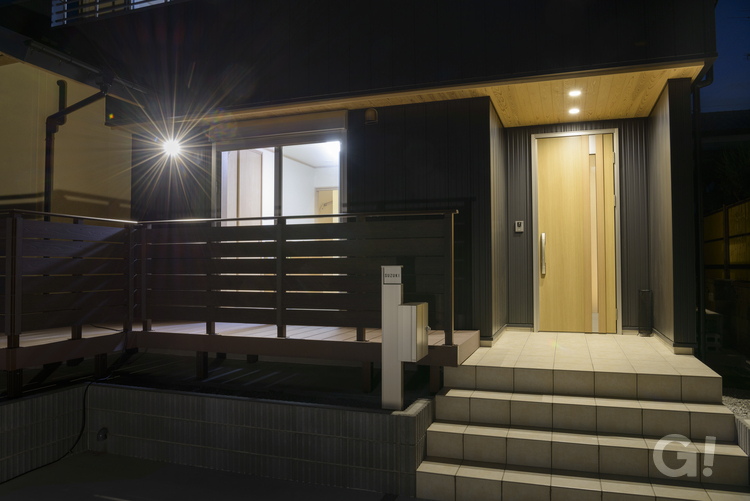 シンプルモダンな玄関は埼玉県川越市の三幸住宅まで！