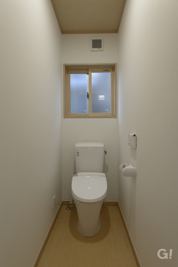 スタンダードで使いやすい和モダン住宅のトイレ