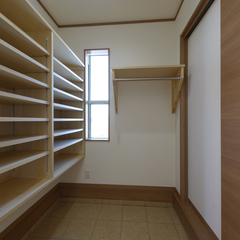 和風なシューズクロークは埼玉県川越市の三幸住宅にお任せください！