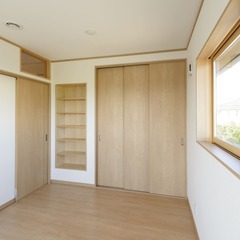 シンプルな洋室は埼玉県川越市の三幸住宅まで！