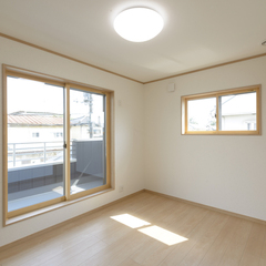 シンプルモダンな洋室は埼玉県川越市の三幸住宅まで！