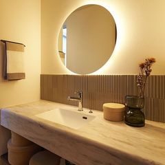 ホテルライクな造作洗面化粧台