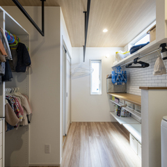 洗濯が一ヶ所で完結する家事ラクランドリールーム