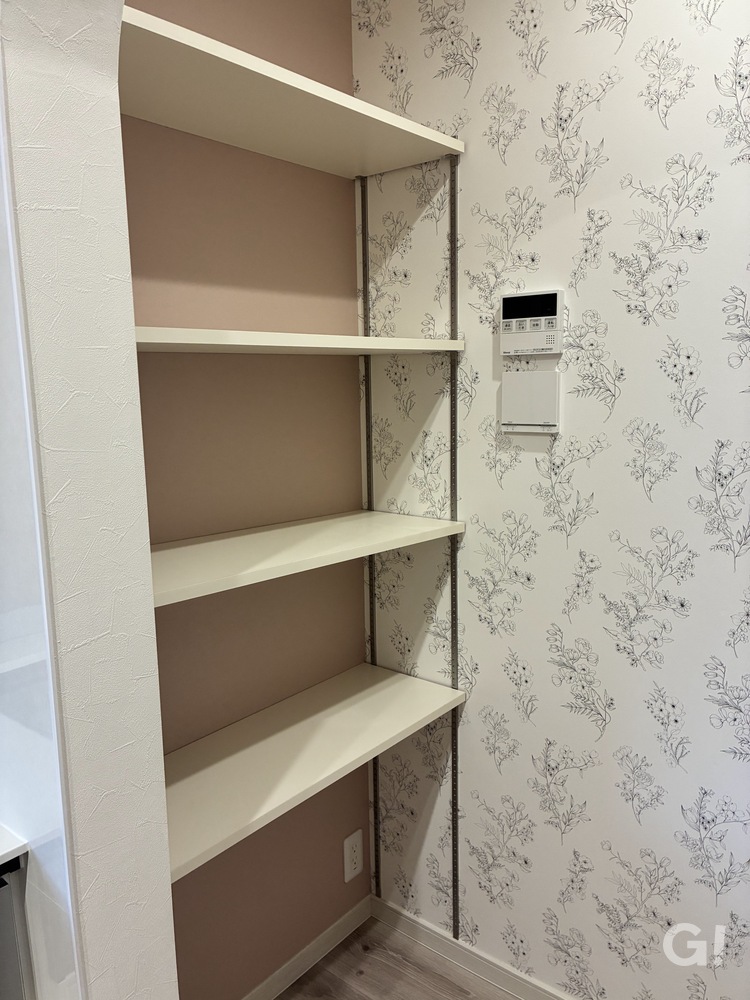 パントリー収納棚