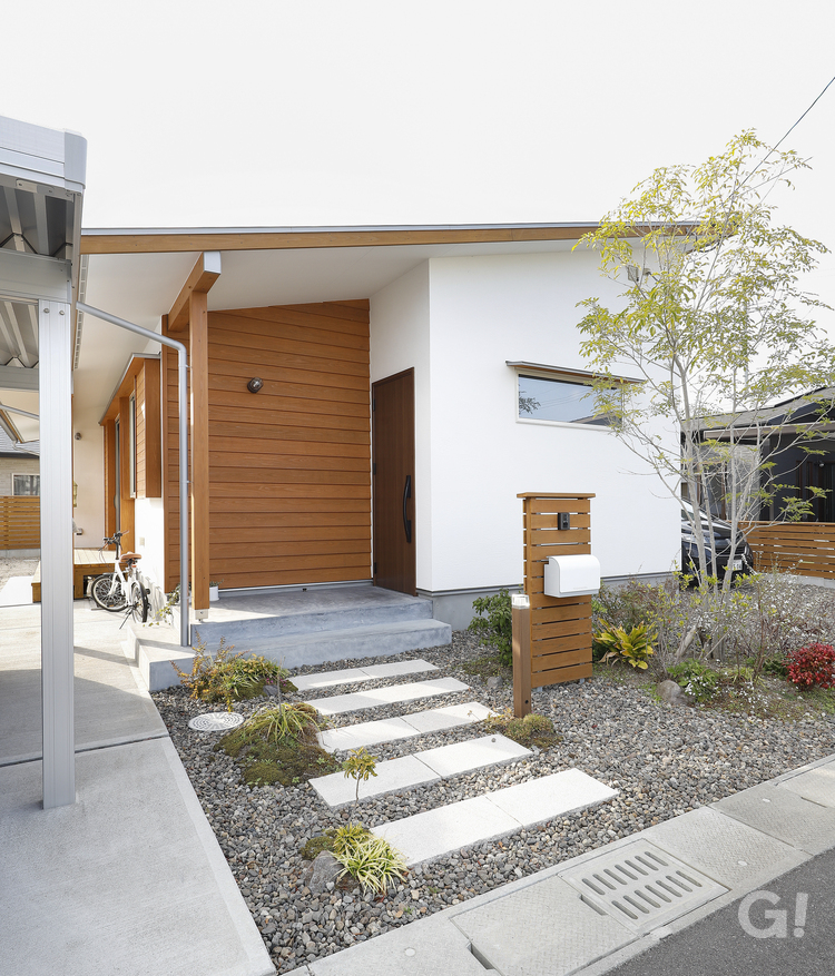 自然を身近に感じる◎優しい空気感がいいシンプルモダンな平屋住宅