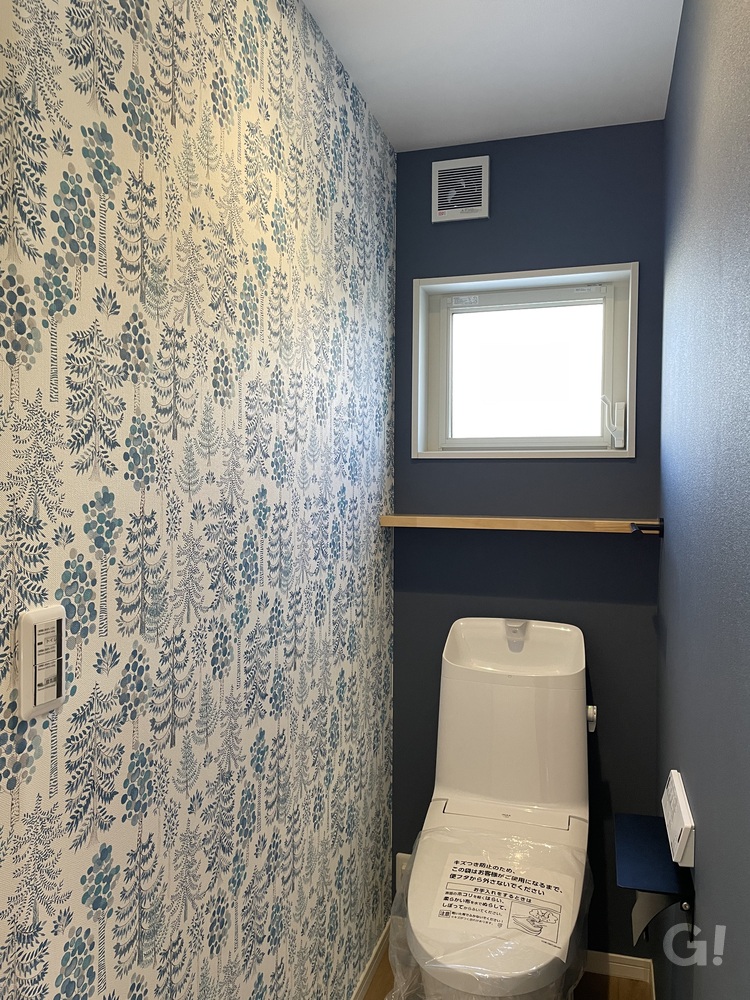 おしゃれな空間のトイレの写真