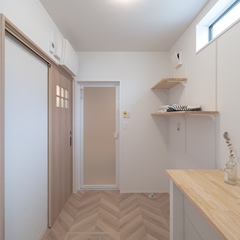 脱衣兼ランドリールーム