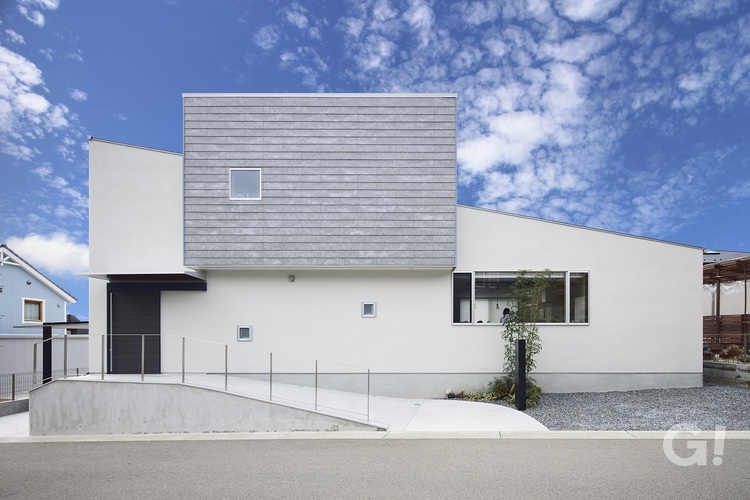 箕面の家　外観・キッチン